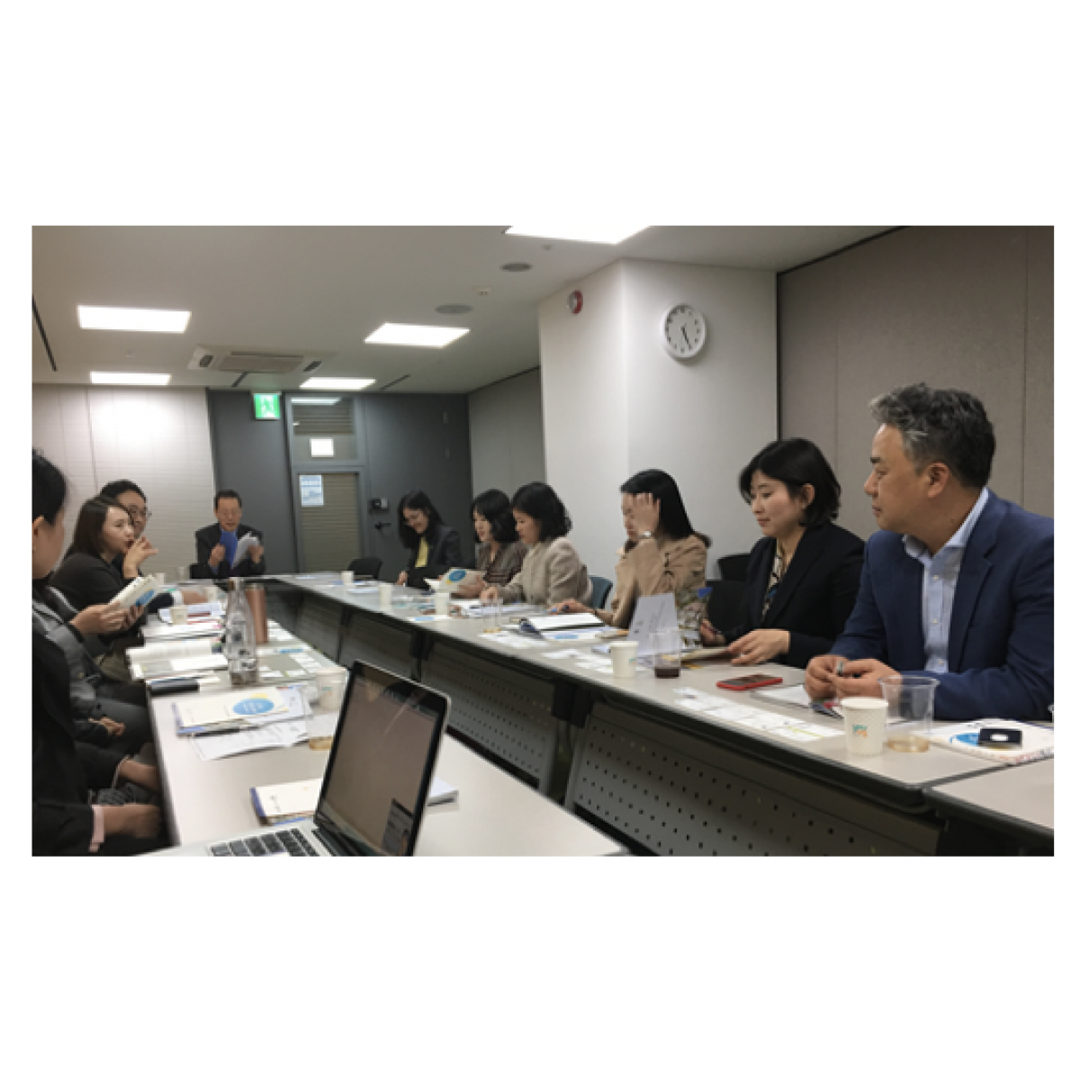 'SDGs 산업별 이행가이드 <금융>(3/29), <교통·물류∙운송>(4/12) 간담회 결과공유